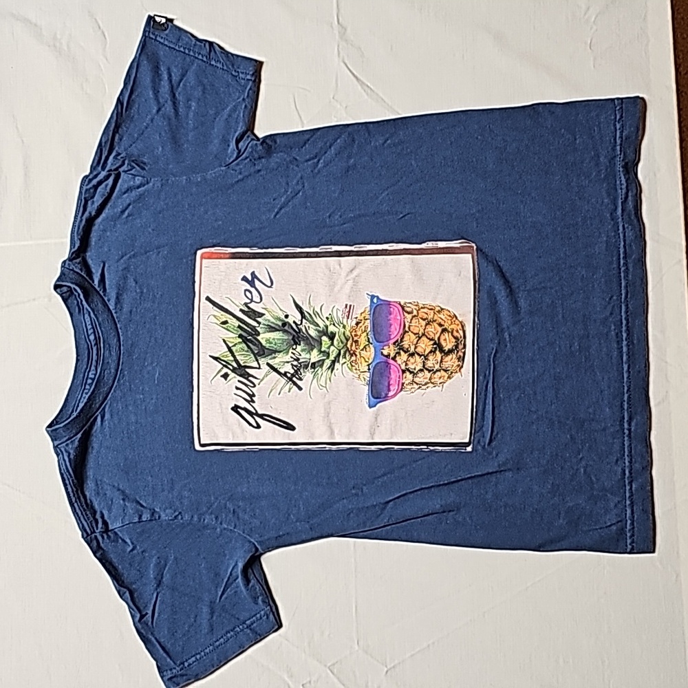 Boy's Quiksilver t-shirt size Small